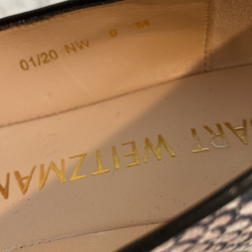 Stuart Weitzman Black and Cream Snake Print Flats - Picture 4 of 8